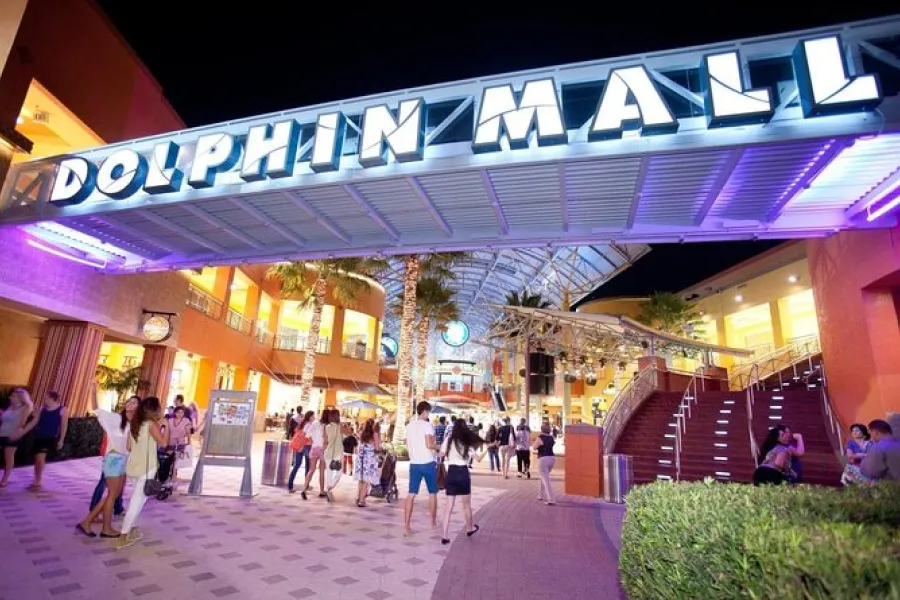 Dolphin-Mall-Miami (1)